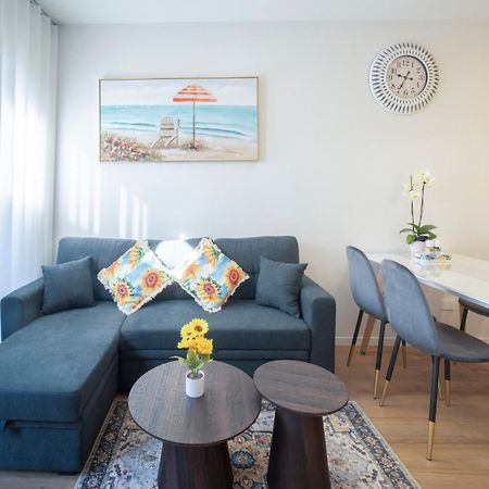 Modern Townhouse Close To City With Full Kitchen - Ellerslie โอ๊คแลนด์ ภายนอก รูปภาพ