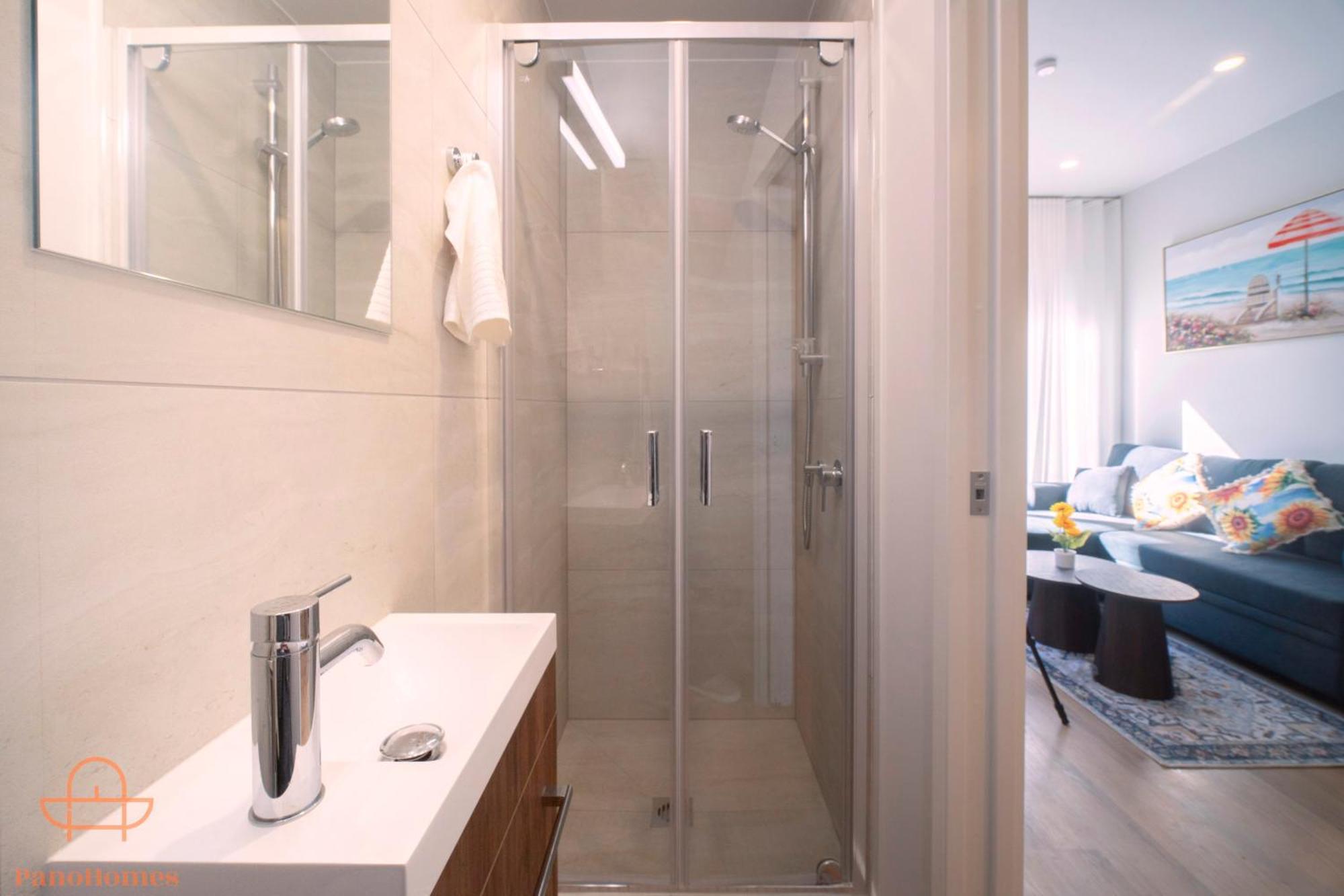 Modern Townhouse Close To City With Full Kitchen - Ellerslie โอ๊คแลนด์ ภายนอก รูปภาพ