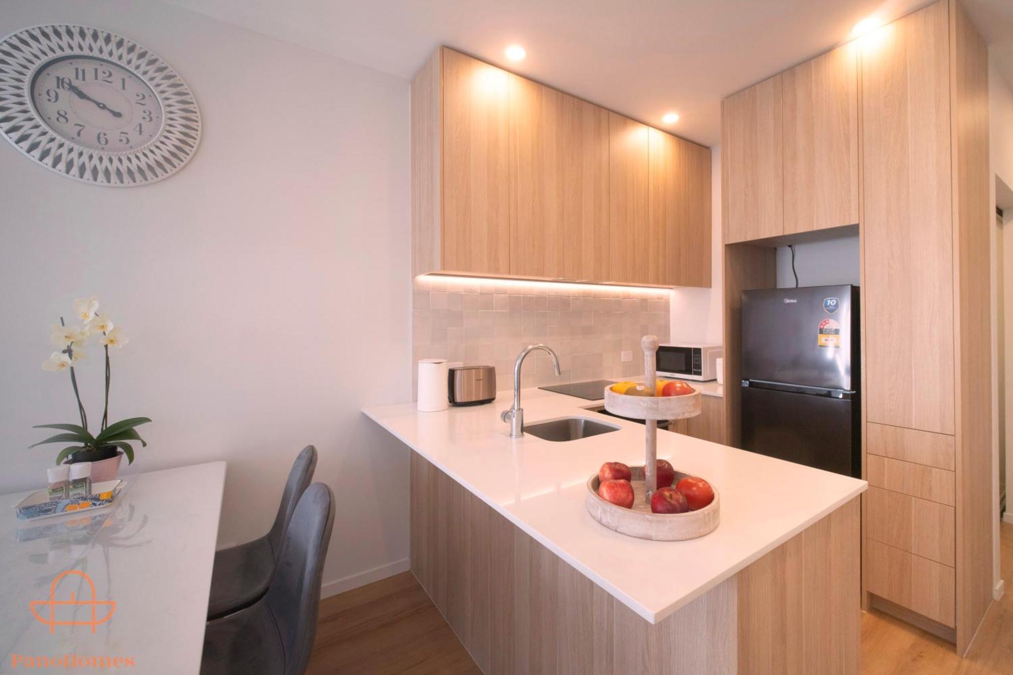 Modern Townhouse Close To City With Full Kitchen - Ellerslie โอ๊คแลนด์ ภายนอก รูปภาพ